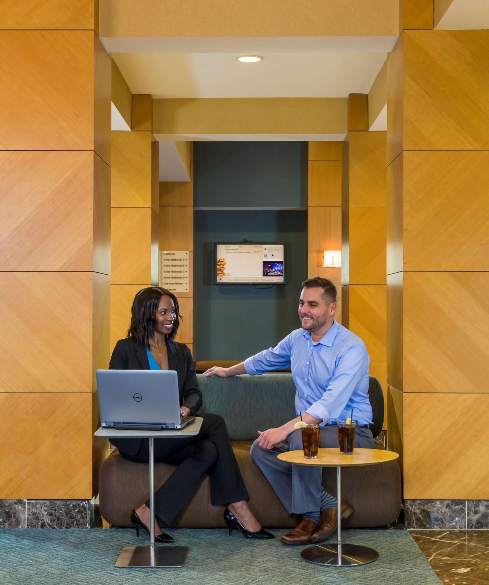 Doubletree By Hilton Chicago - Arlington Heights Hotel Exterior photo