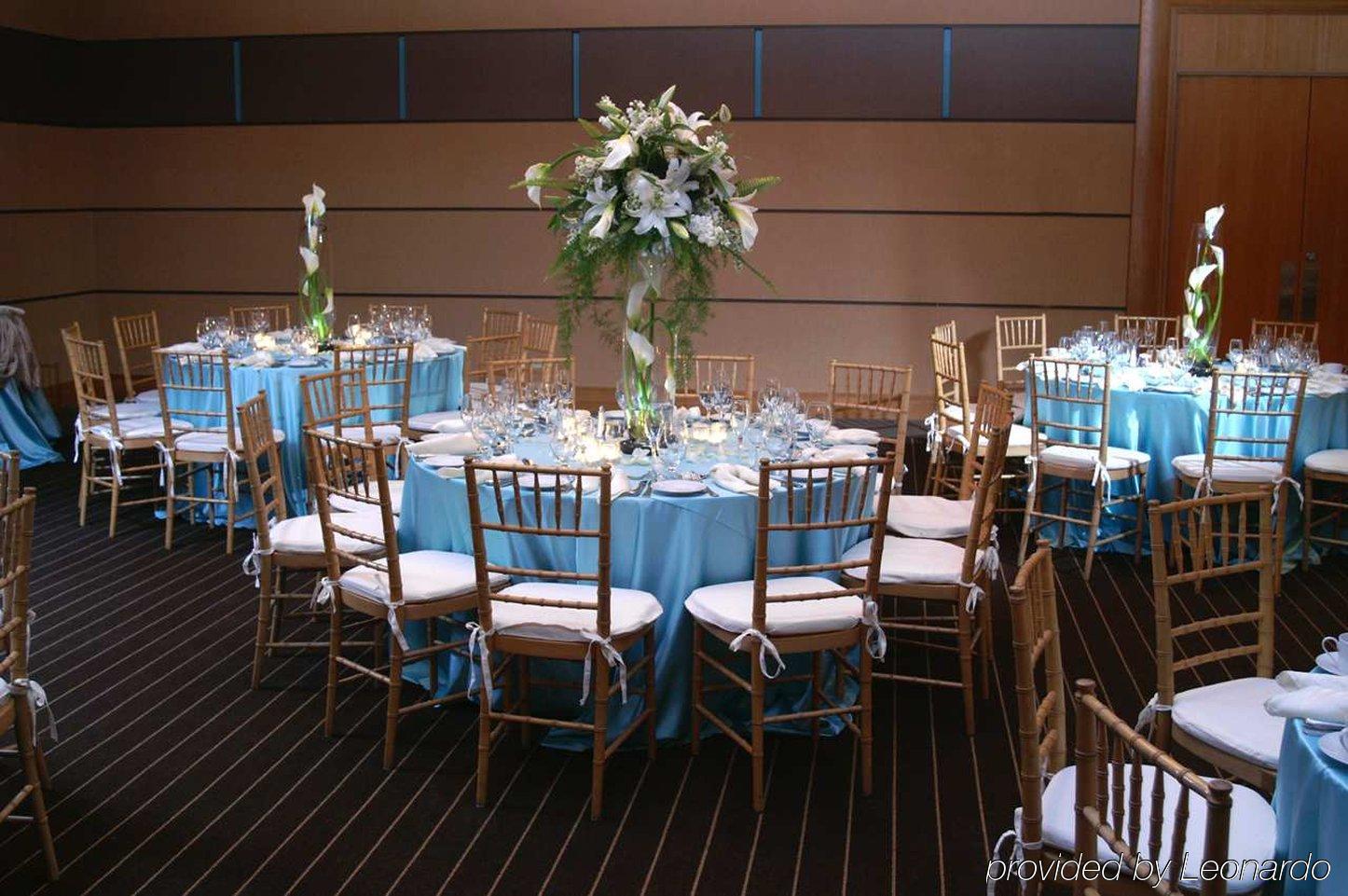 Doubletree By Hilton Chicago - Arlington Heights Hotel Restaurant photo
