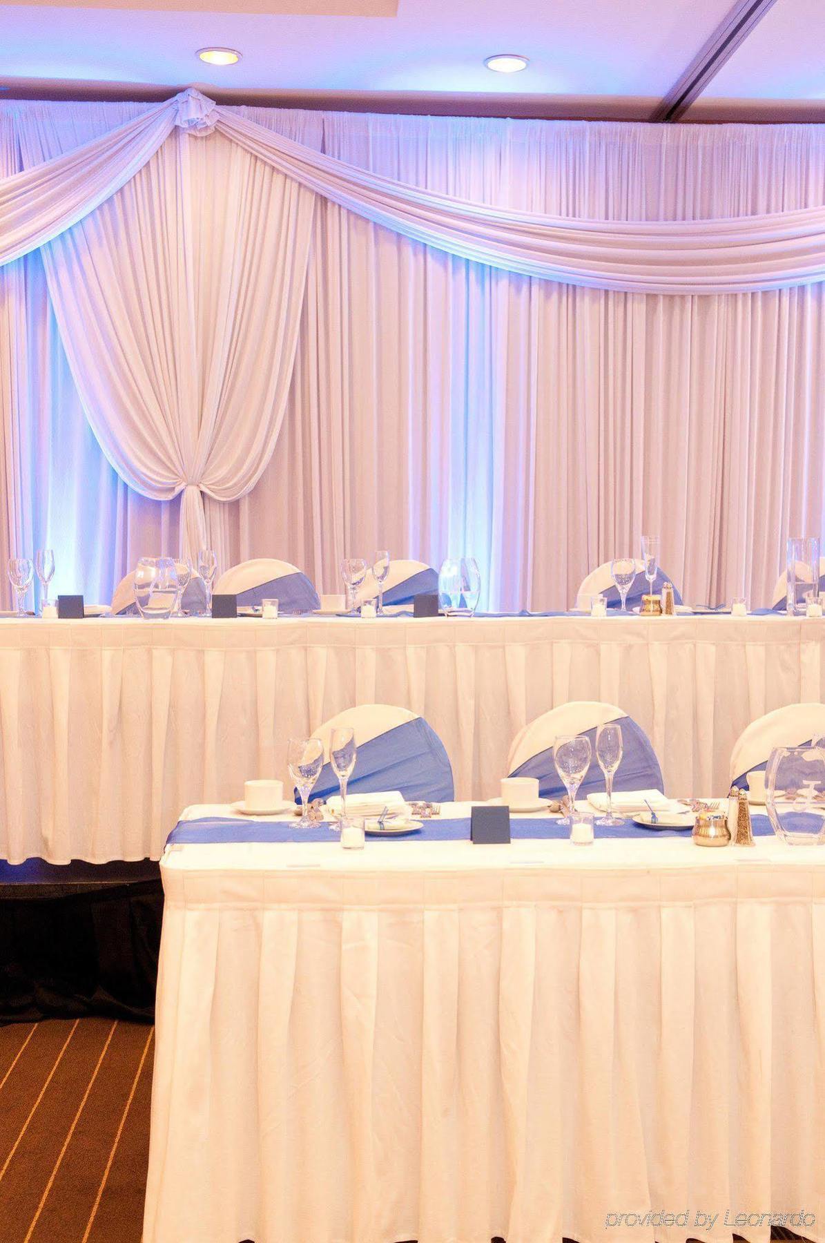 Doubletree By Hilton Chicago - Arlington Heights Hotel Restaurant photo