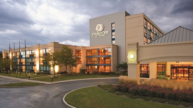 Doubletree By Hilton Chicago - Arlington Heights Hotel Exterior photo